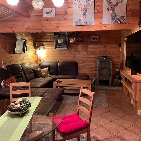 Ostsee Jaegerhuette Am Waldesrand Mit Sauna Apartment Gelbensande