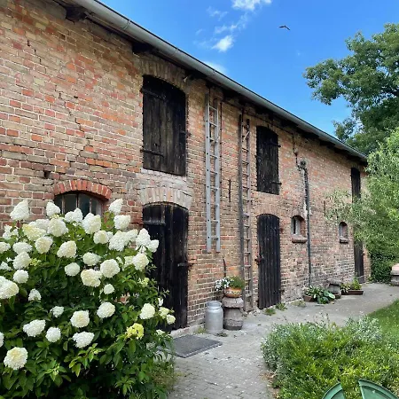 Ostsee Jaegerhuette Am Waldesrand Mit Sauna Apartment Gelbensande