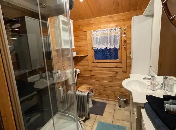 Ostsee Jaegerhuette Am Waldesrand Mit Sauna 公寓