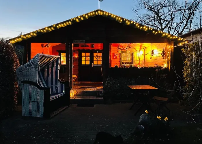 Ostsee Jaegerhuette Am Waldesrand Mit Sauna 公寓 Gelbensande